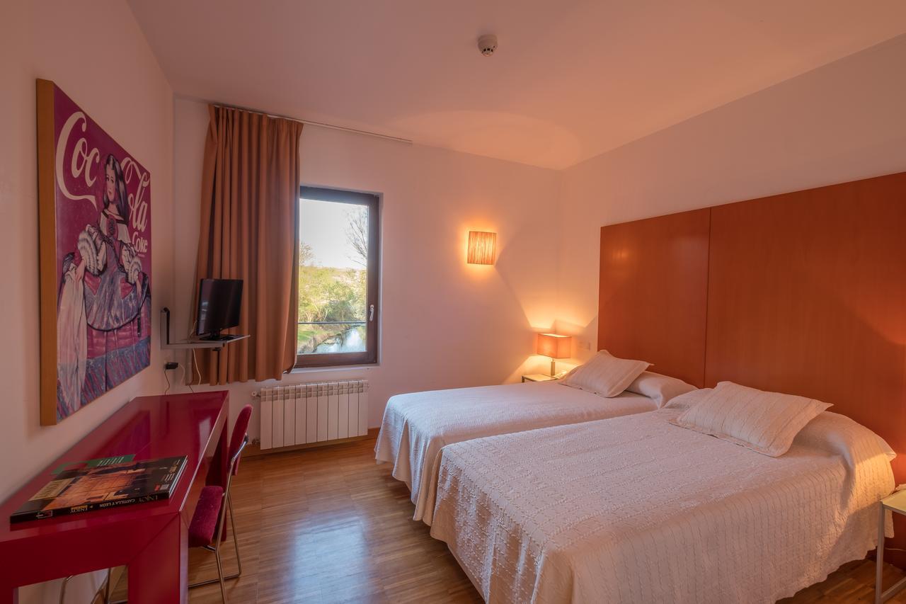 Hotel El Molino De Salinas Salinas De Pisuerga ภายนอก รูปภาพ