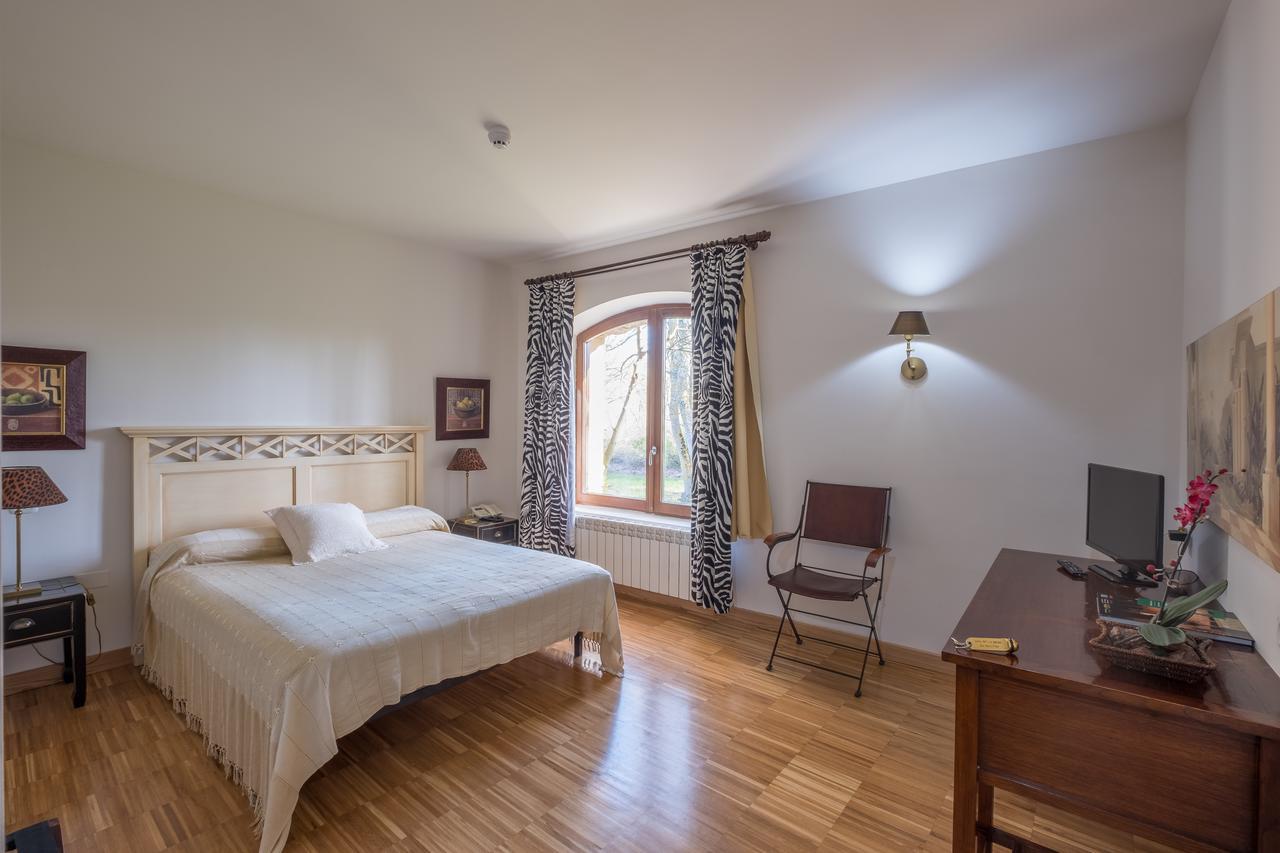 Hotel El Molino De Salinas Salinas De Pisuerga ภายนอก รูปภาพ