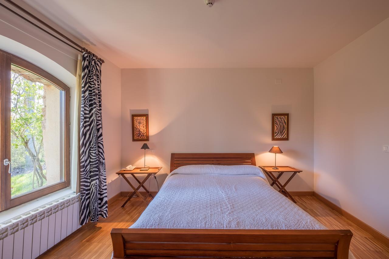 Hotel El Molino De Salinas Salinas De Pisuerga ภายนอก รูปภาพ