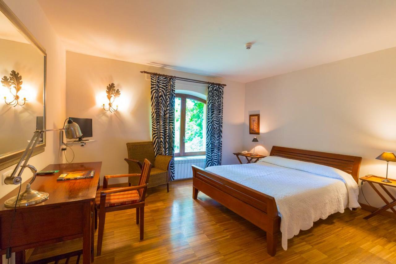 Hotel El Molino De Salinas Salinas De Pisuerga ภายนอก รูปภาพ